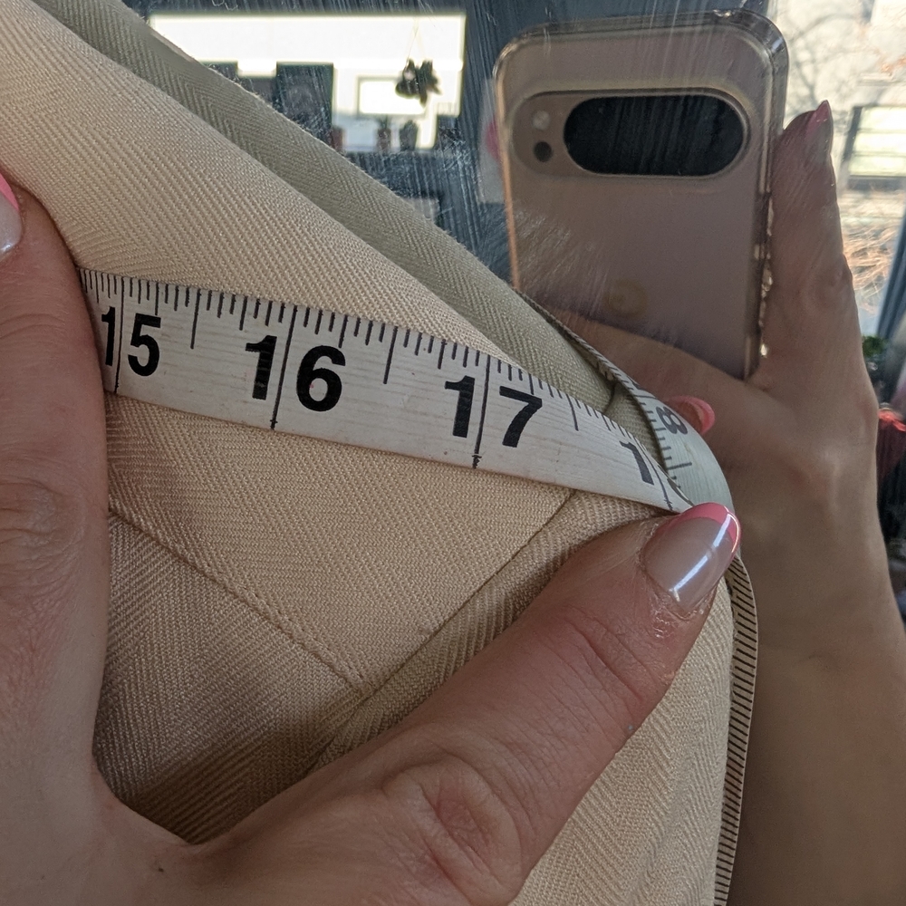 Women's Cream Blazer by WR - Picture 11 of 14